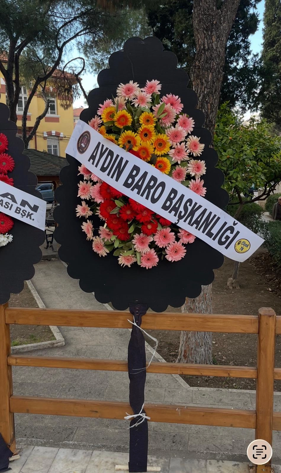 Gerbera Çelenk