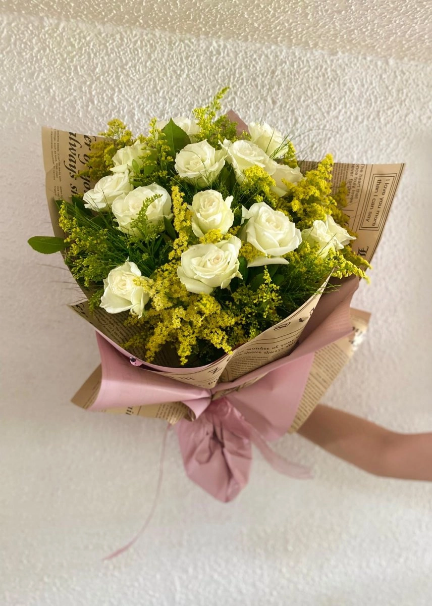 15 Adet Beyaz Gül Buketi