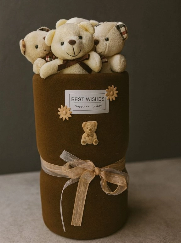 Sevi̇mli̇ Ayicik Aranjmani